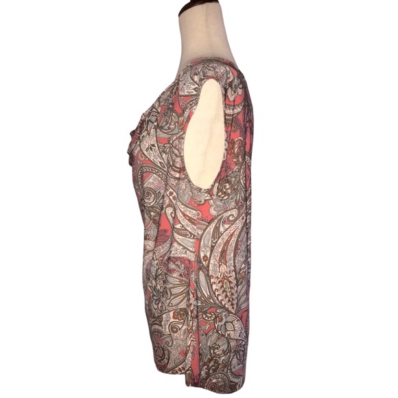 Roz & Ali Paisley Blouse Cap Sleeves Size Medium Coral Brown Cream Drape Front - Picture 3 of 13